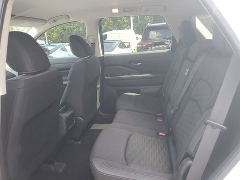 Used 2022 Nissan Pathfinder SV FWD image 9