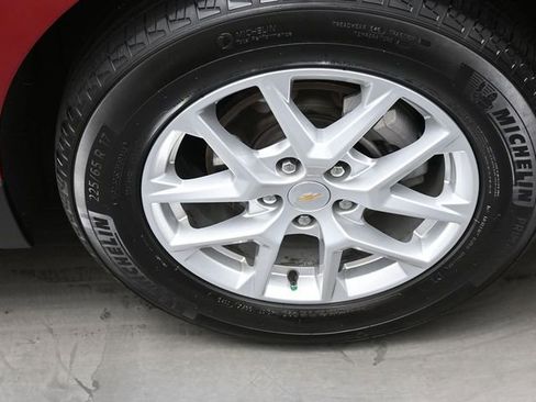 Used 2024 Chevrolet Equinox LT image 29