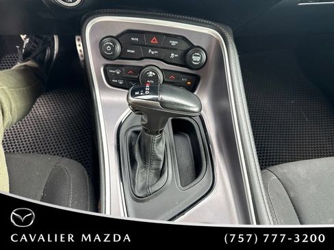 Used 2019 Dodge Challenger R/T w/ Cold Weather Group RWD image 15