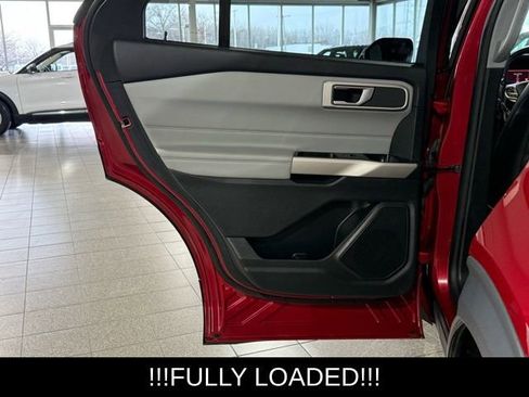 Used 2021 Ford Explorer XLT w/ Equipment Group 202A image 23