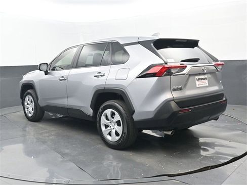 Used 2023 Toyota RAV4 LE image 3