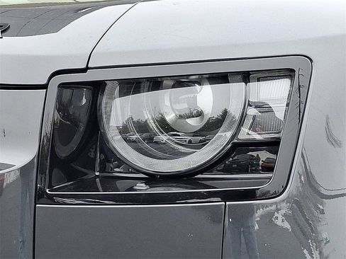 Certified 2025 Land Rover Defender 110 S image 9