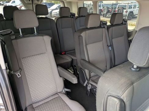 Used 2023 Ford Transit 350 XLT image 26