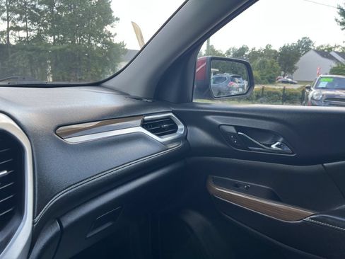 Used 2018 GMC Acadia SLE w/ Driver Alert Package I FWD image 18