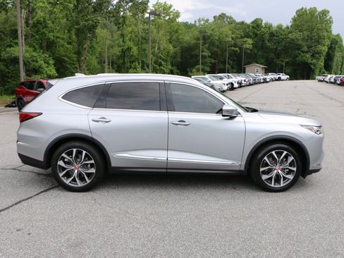 Used 2023 Acura MDX FWD w/ Technology Package image 9