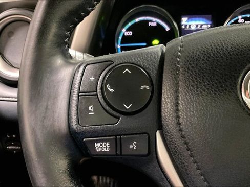 Used 2018 Toyota RAV4 Limited AWD/4WD image 18