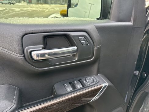 Used 2019 Chevrolet Silverado 1500 LT image 5