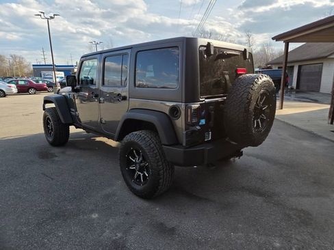 Used 2016 Jeep Wrangler Unlimited Sport w/ Quick Order Package 24S AWD/4WD image 4