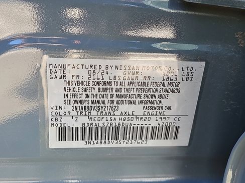 Certified 2025 Nissan Sentra SR w/ SR Premium Package FWD image 29