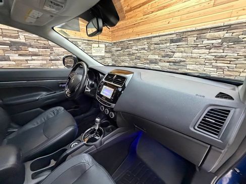 Used 2017 Mitsubishi Outlander Sport GT AWD/4WD image 35
