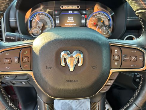 Used 2019 RAM 1500 Limited AWD/4WD image 16