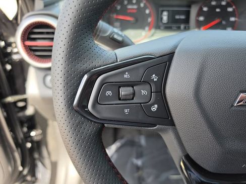 New 2026 Chevrolet Trax RS w/ Sunroof Package FWD image 30