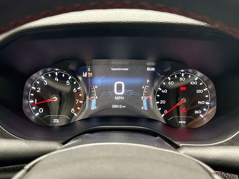 Used 2022 Jeep Compass Trailhawk w/ Trailhawk Convenience Group image 32