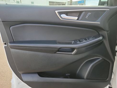 Used 2024 Ford Edge SEL w/ Convenience Package AWD/4WD image 17