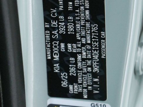 Used 2025 Kia K4 EX FWD image 30