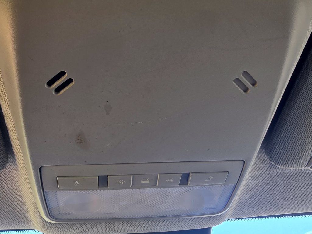 Used 2019 Chevrolet Trax LS FWD image 32