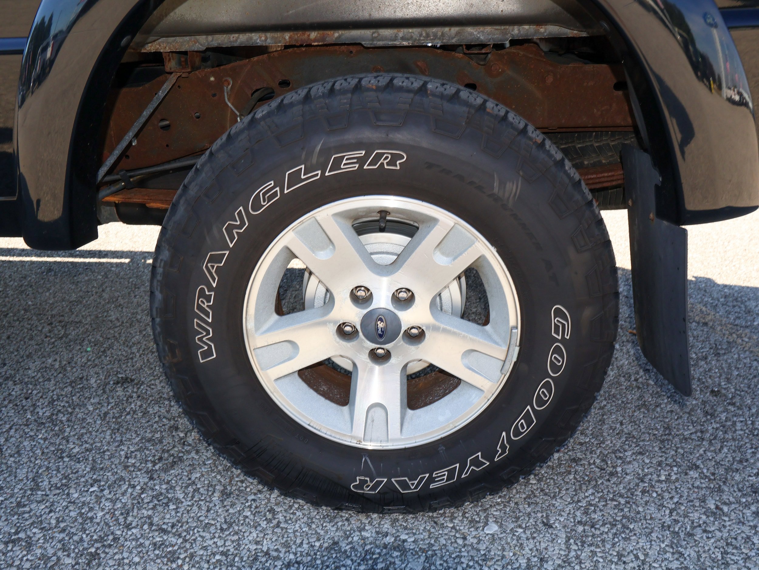 Used 2004 Ford Ranger XLT AWD/4WD image 25