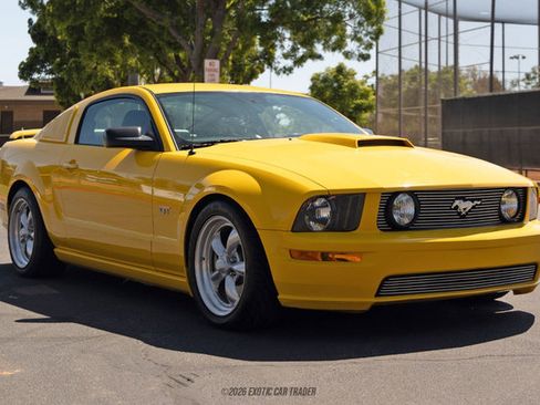 Used 2006 Ford Mustang GT Premium RWD image 12