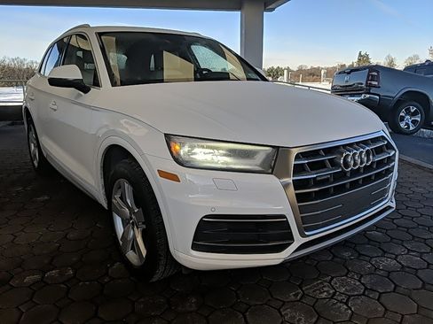 Used 2018 Audi Q5 2.0T Premium Plus w/ Premium Plus Package image 3