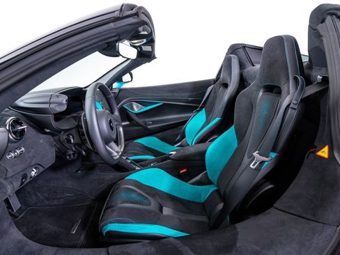 Used 2026 McLaren 750S Spider RWD image 22