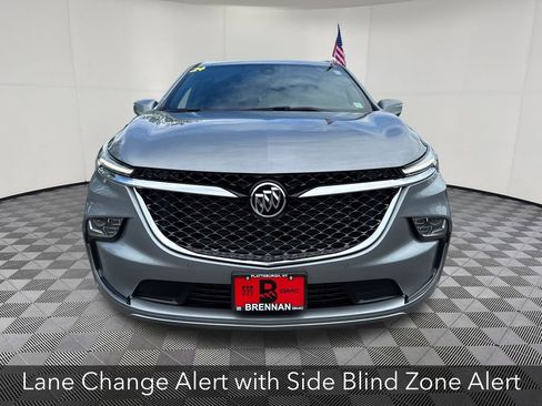 Certified 2024 Buick Enclave Avenir w/ Avenir Technology Package AWD/4WD image 9
