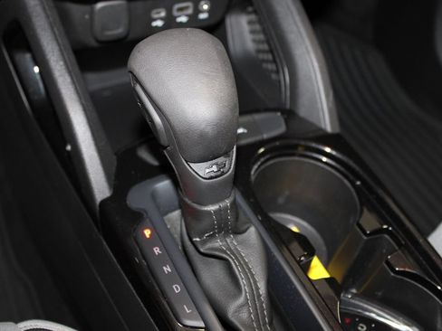 Used 2022 Chevrolet TrailBlazer LT FWD image 36