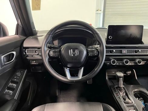 Used 2025 Honda Civic Sport Touring image 21