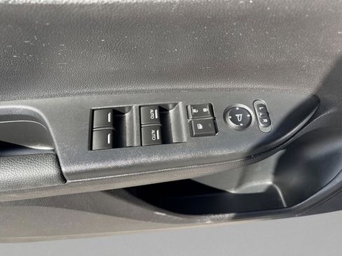 Used 2016 Honda Accord EX image 25