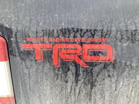 Used 2018 Toyota Tundra SR5 image 11