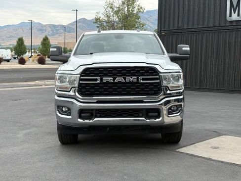 Used 2024 RAM 2500 Big Horn w/ Off Road Package AWD/4WD image 2