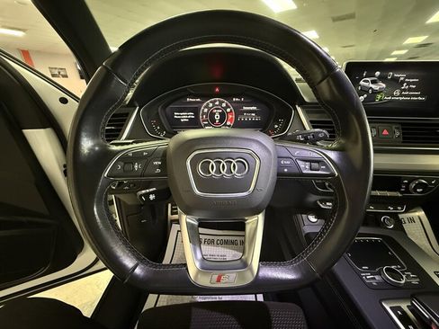 Used 2019 Audi SQ5 Premium Plus w/ Premium Plus Package image 20