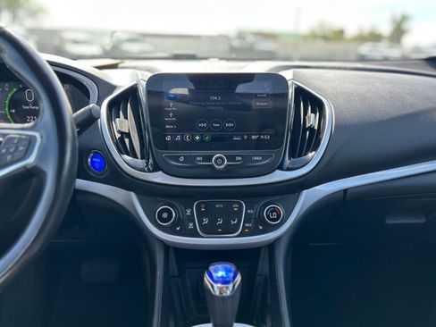 Used 2019 Chevrolet Volt LT w/ Power Convenience Package FWD image 17