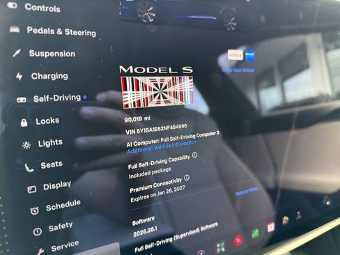 Used 2022 Tesla Model S Plaid AWD/4WD image 32