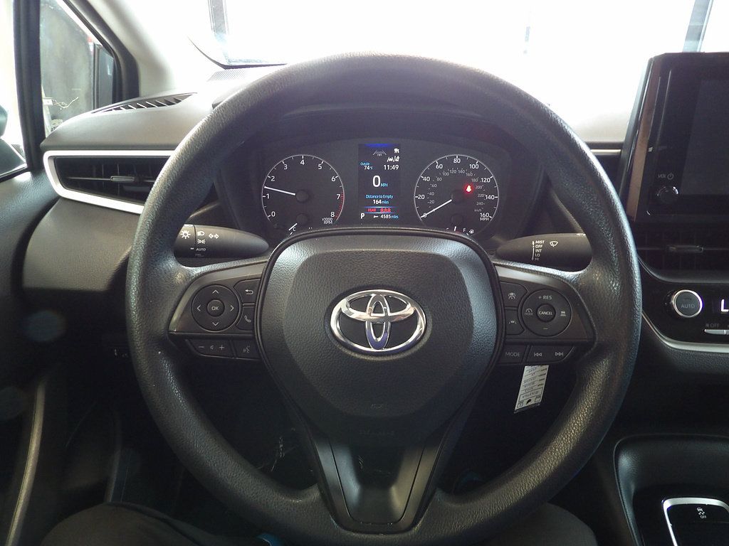 Used 2023 Toyota Corolla LE FWD image 27