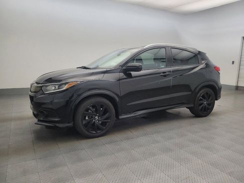 Used 2021 Honda HR-V Sport image 2