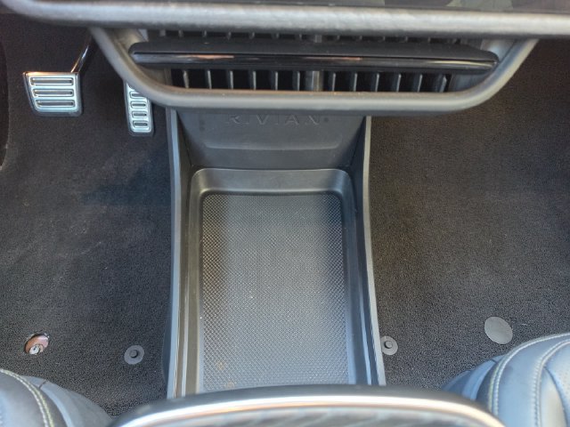 Used 2022 Rivian R1S Launch Edition Quad AWD/4WD image 51
