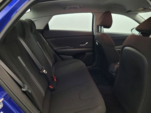 Used 2023 Hyundai Elantra SEL w/ Convenience Package FWD image 19