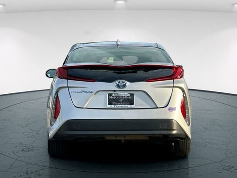 Used 2019 Toyota Prius Prime Premium image 6