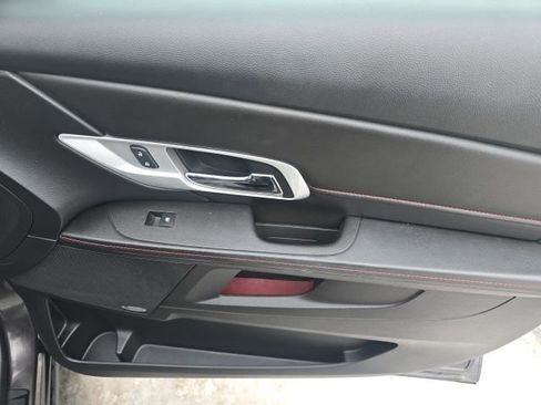 Used 2014 GMC Terrain SLT image 27