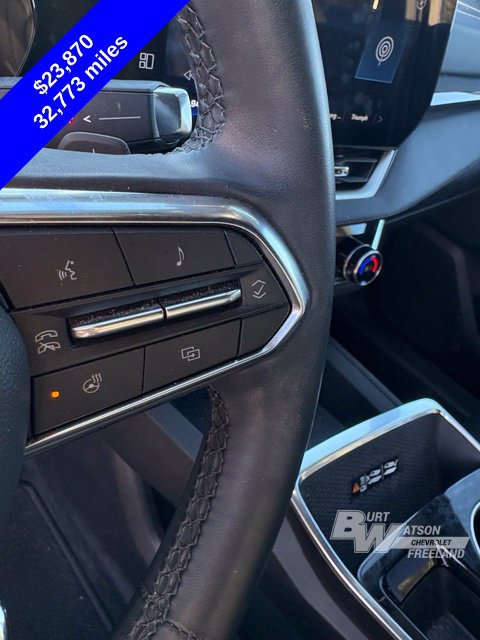 Used 2025 Chevrolet Equinox LT w/ Convenience Package II FWD image 18