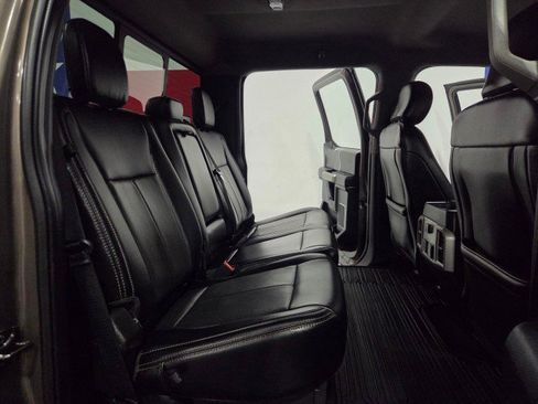 Used 2020 Ford F250 Lariat w/ Lariat Ultimate Package image 9