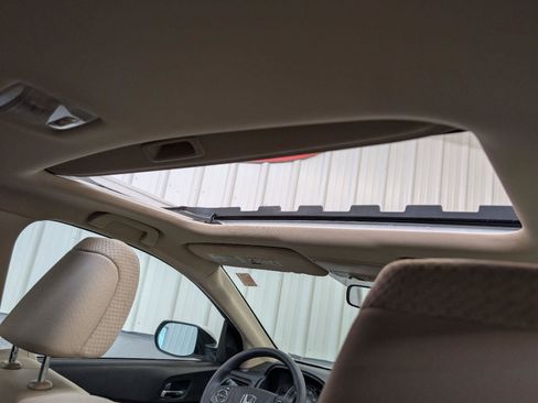 Used 2016 Honda CR-V EX image 32