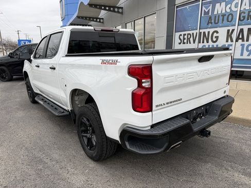 Used 2020 Chevrolet Silverado 1500 LT Trail Boss image 12