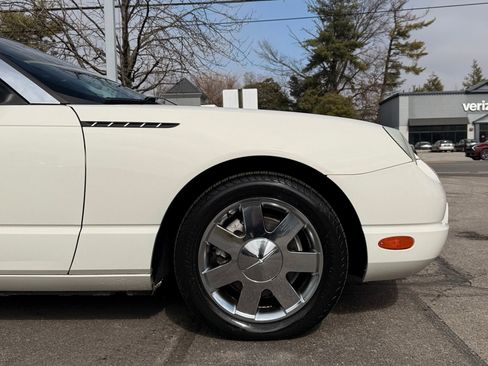Used 2002 Ford Thunderbird image 12