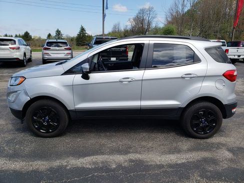 Used 2021 Ford EcoSport SE image 4
