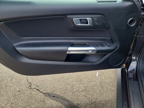 Used 2023 Ford Mustang Coupe image 14