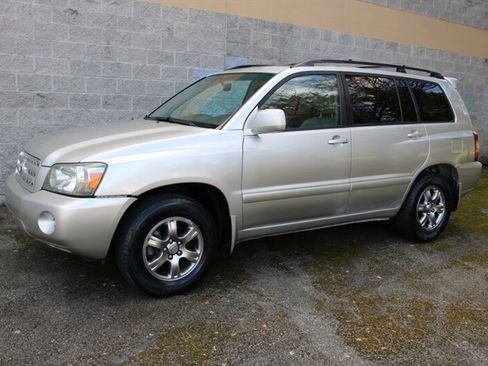 Used 2007 Toyota Highlander 2WD V6 image 1