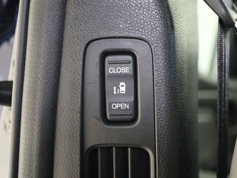 Used 2024 Honda Odyssey EX-L image 31