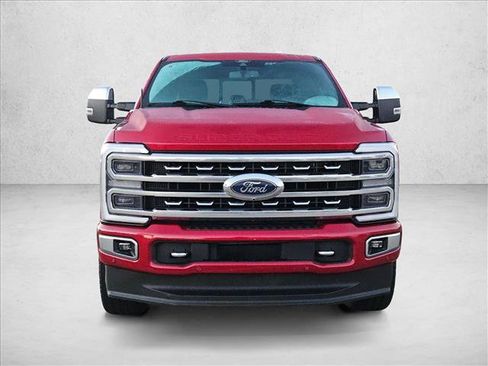 Used 2024 Ford F250 Platinum w/ FX4 Off-Road Package AWD/4WD image 2