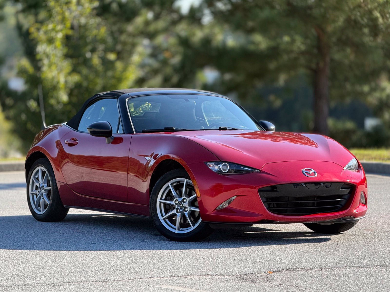 Used 2016 MAZDA MX-5 Miata Sport RWD image 13